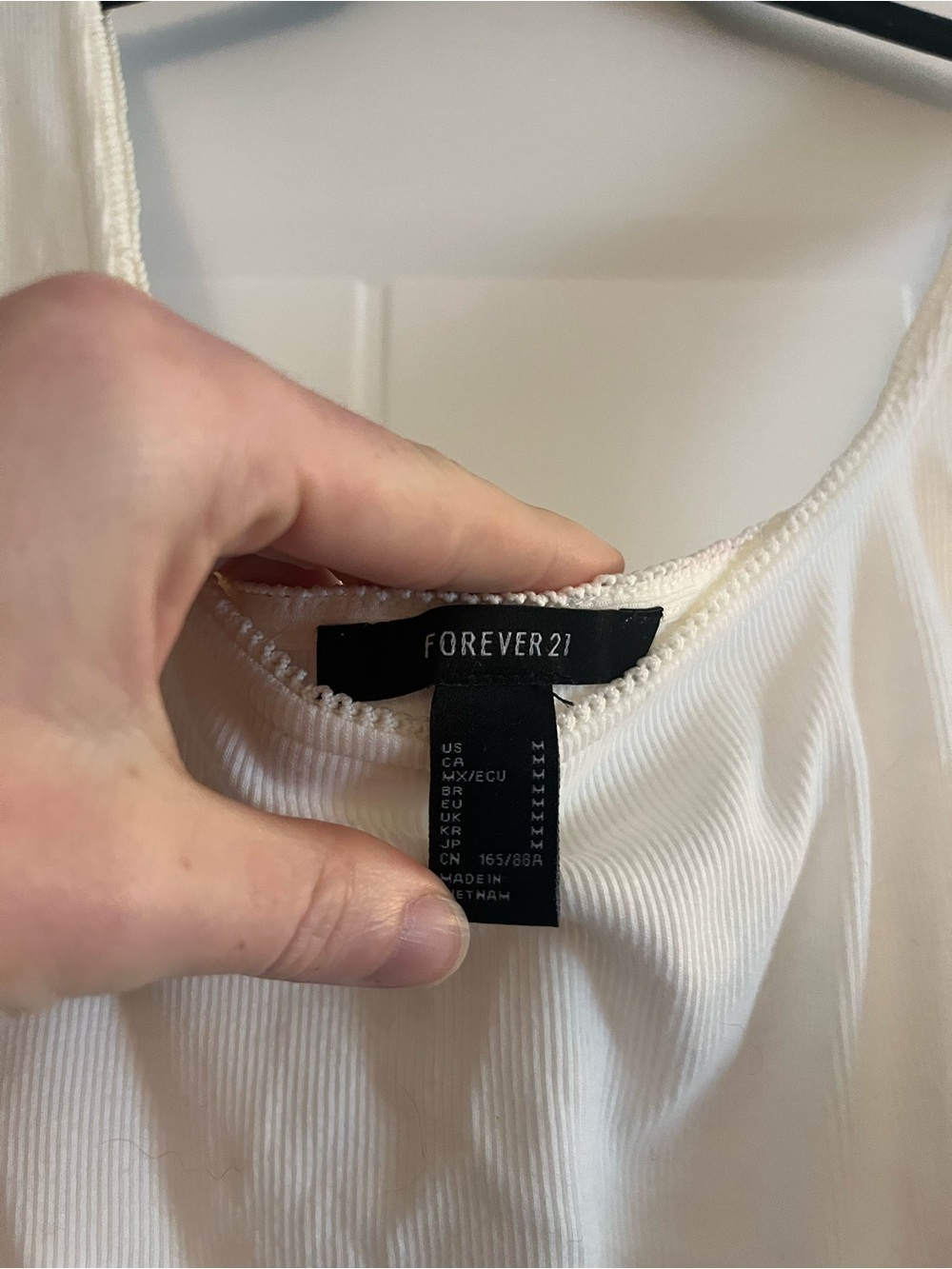 White Cropped Tank - Picture 4 of 5